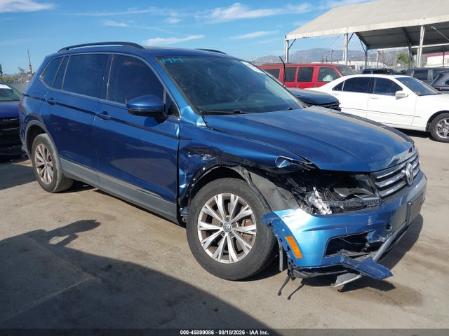 Продажа на аукционе авто 2018 Volkswagen Tiguan 2.0t Se/2.0t Sel, vin: 3VV2B7AX7JM101804, номер лота: 45899086