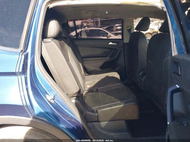 Продажа на аукционе авто 2018 Volkswagen Tiguan 2.0t Se/2.0t Sel, vin: 3VV2B7AX7JM101804, номер лота: 45899086