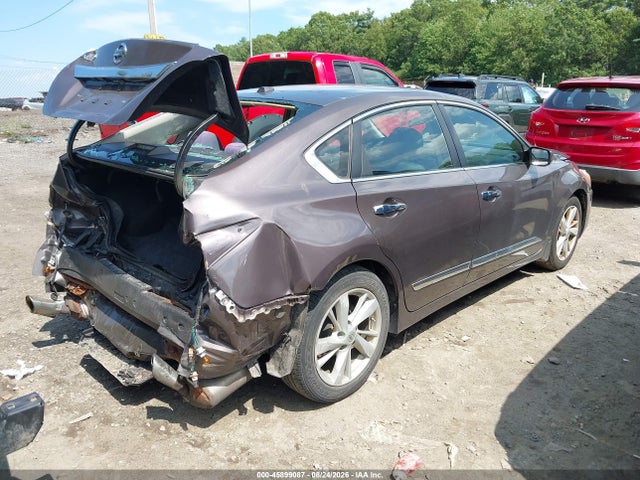 Продажа на аукционе авто 2015 Nissan Altima 2.5 Sv, vin: 1N4AL3AP7FC114910, номер лота: 45899087