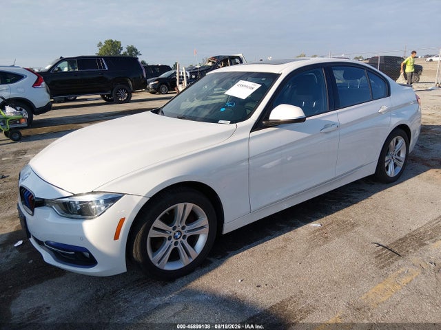 45899108 :رقم المزاد ، WBA8E3G5XGNT77789 vin ، 2016 Bmw 328i Xdrive مزاد بيع