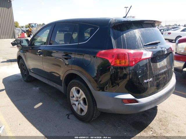 Toyota RAV4 LE 2015 2T3BFREV7FW322218 Image 3