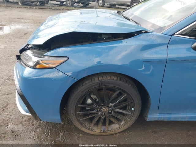 Продажа на аукционе авто 2023 Toyota Camry Xse Hybrid, vin: 4T1K31AKXPU048206, номер лота: 45899166
