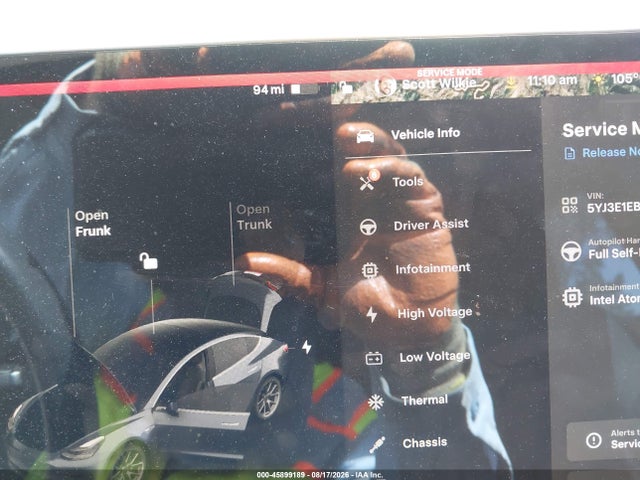 45899189 :رقم المزاد ، 5YJ3E1EBXJF093241 vin ، 2018 Tesla Model 3 Long Range/performance مزاد بيع