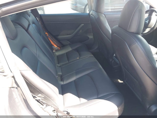 45899189 :رقم المزاد ، 5YJ3E1EBXJF093241 vin ، 2018 Tesla Model 3 Long Range/performance مزاد بيع