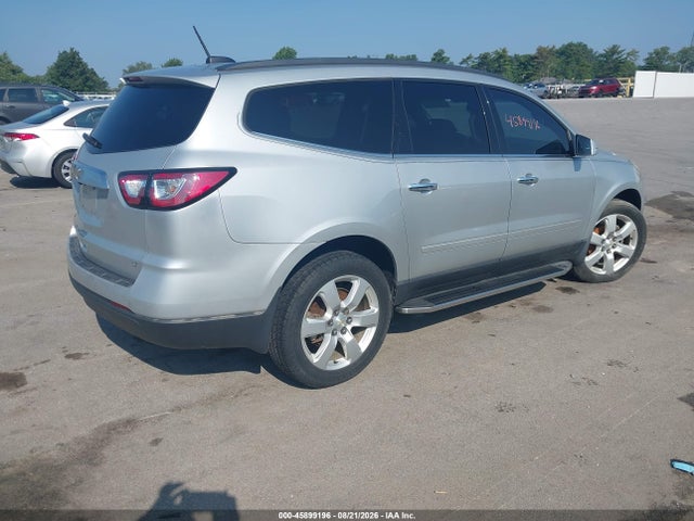 Chevrolet Traverse Lt 2017 1GNKRGKD3HJ336956 Image 4