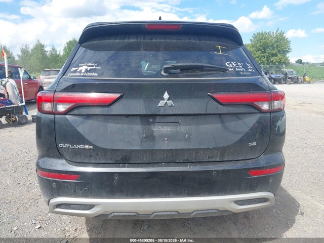45899205 :رقم المزاد ، JA4J4UA84NZ064799 vin ، 2022 Mitsubishi Outlander Black Edition S-awc/se 2.5 S-awc/se Launch Edition S-awc مزاد بيع