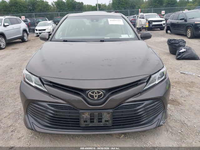 Продаж на аукціоні авто 2018 Toyota Camry Le, vin: JTNB11HK5J3038675, номер лоту: 45899218