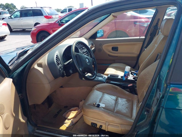 45899224 :رقم المزاد ، WBACD4327VAV53197 vin ، 1997 Bmw 328i مزاد بيع