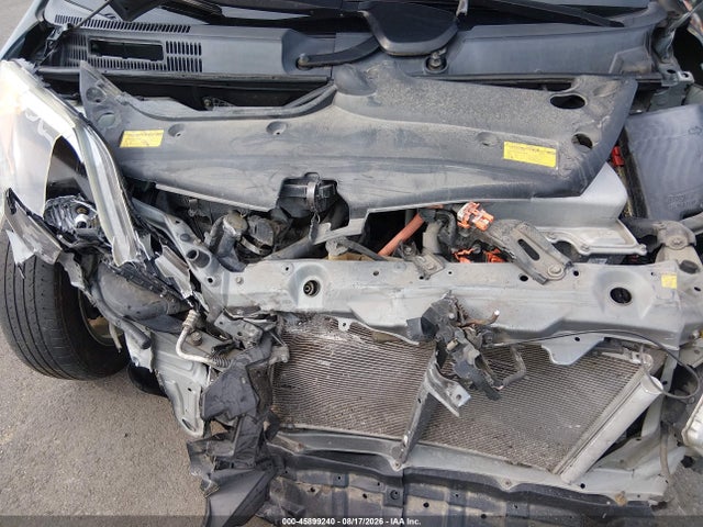 2004 Toyota Prius მანქანა იყიდება აუქციონზე, vin: JTDKB20UX40099692, აუქციონის ნომერი: 45899240