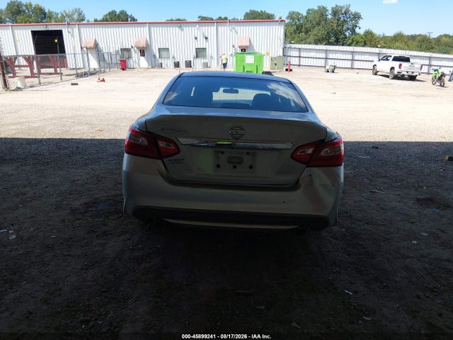 Nissan Altima 2.5 S 2017 1N4AL3AP1HC194126 Image 15