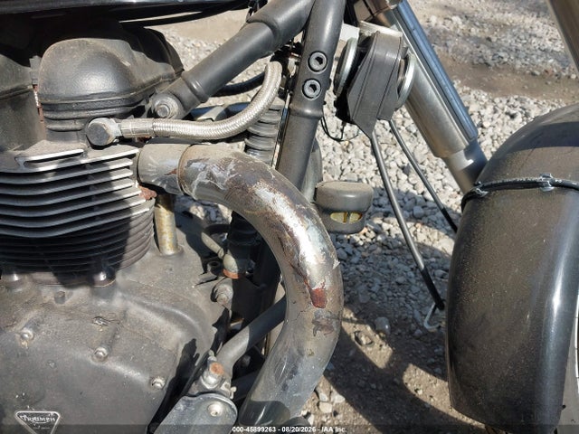 45899263 :رقم المزاد ، SMT915RN25J227256 vin ، 2005 Triumph Motorcycle Speed Master مزاد بيع
