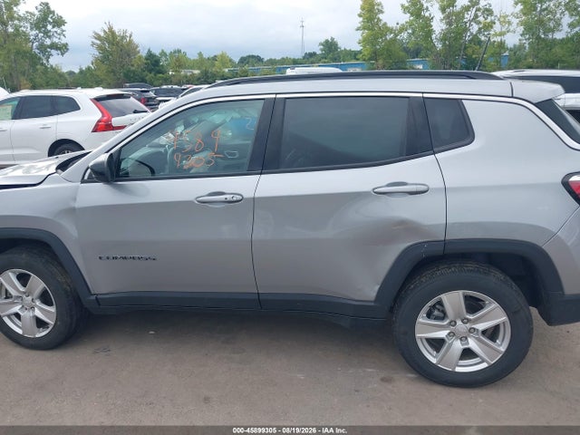 Продажа на аукционе авто 2022 Jeep Compass Latitude 4x4, vin: 3C4NJDBB8NT105999, номер лота: 45899305