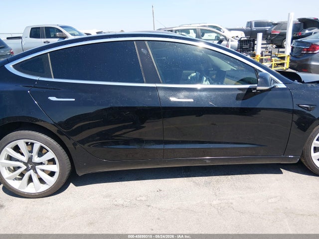 5YJ3E1EA6JF176298 Tesla Model 3 Long Range/mid Range