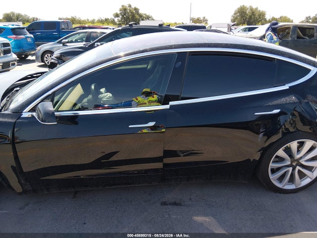5YJ3E1EA6JF176298 Tesla Model 3 Long Range/mid Range