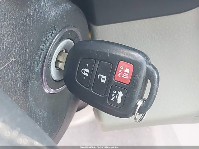 2015 Toyota Camry Le მანქანა იყიდება აუქციონზე, vin: 4T4BF1FK7FR513741, აუქციონის ნომერი: 45899389