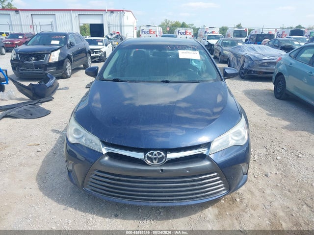 2015 Toyota Camry Le მანქანა იყიდება აუქციონზე, vin: 4T4BF1FK7FR513741, აუქციონის ნომერი: 45899389