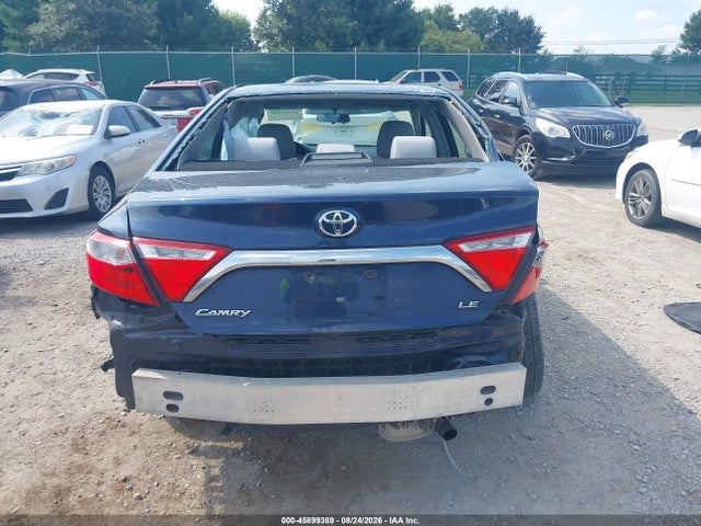 2015 Toyota Camry Le მანქანა იყიდება აუქციონზე, vin: 4T4BF1FK7FR513741, აუქციონის ნომერი: 45899389