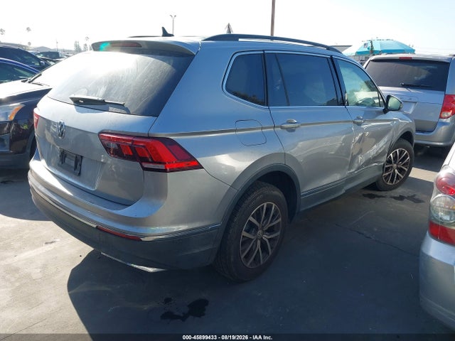 3VV3B7AX8LM106811 Volkswagen Tiguan 2.0t Se/2.0t Se R-line Black/2.0t Sel