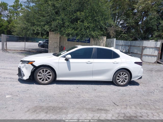 Toyota CAMRY LE 2024 4T1R11AK4RU894130 Image 14