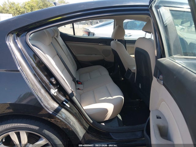 Продажа на аукционе авто 2017 Hyundai Elantra Value Edition, vin: KMHD84LF9HU249821, номер лота: 45899483