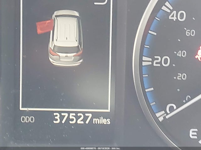 Toyota RAV4 LE 2017 JTMBFREVXHJ114383 Image 16
