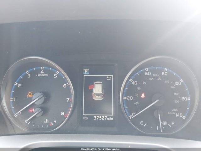 Toyota RAV4 LE 2017 JTMBFREVXHJ114383 Image 7