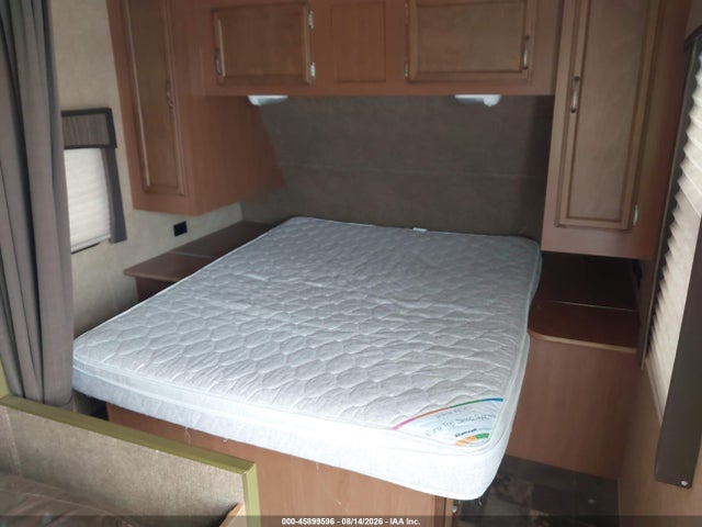 Продаж на аукціоні авто 2014 Starcraft Rv Company Autumn, vin: 1SABS0BM8E28E5098, номер лоту: 45899596