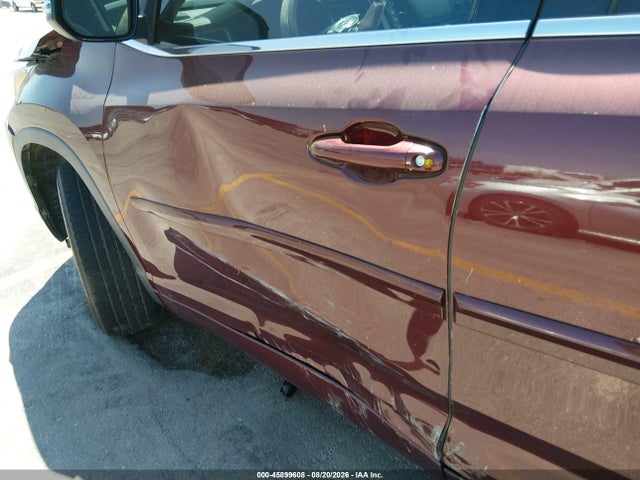 Продаж на аукціоні авто 2018 Toyota Highlander Le, vin: 5TDZARFH9JS035334, номер лоту: 45899608