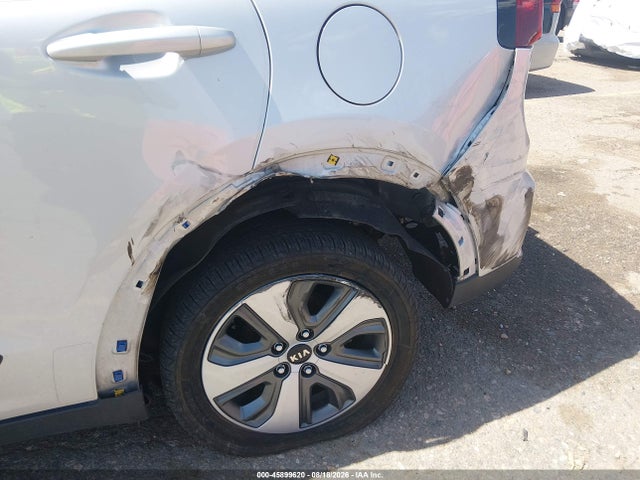 2019 Kia Niro Lx მანქანა იყიდება აუქციონზე, vin: KNDCB3LCXK5230858, აუქციონის ნომერი: 45899620