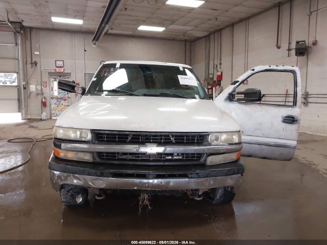 Продажа на аукционе авто 2000 Chevrolet Silverado 2500 Ls, vin: 1GCFC29UXYE265025, номер лота: 45899622
