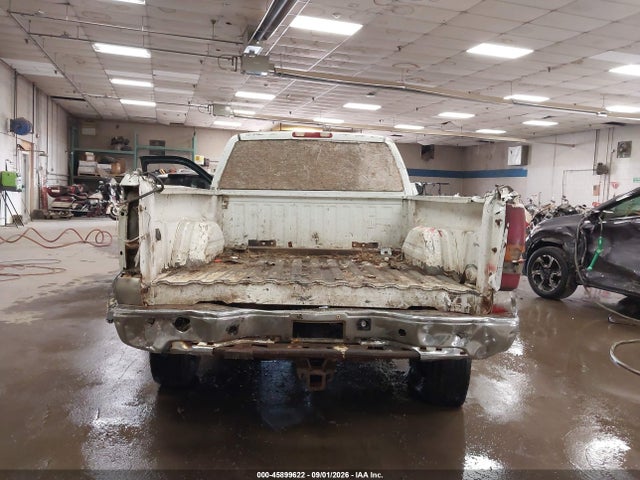 Продажа на аукционе авто 2000 Chevrolet Silverado 2500 Ls, vin: 1GCFC29UXYE265025, номер лота: 45899622