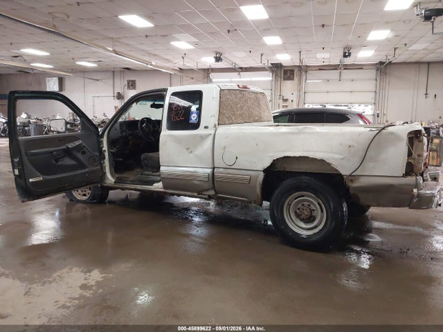 Продажа на аукционе авто 2000 Chevrolet Silverado 2500 Ls, vin: 1GCFC29UXYE265025, номер лота: 45899622