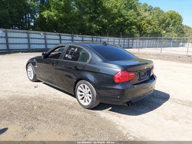 45899628 :رقم المزاد ، WBAPH7C53BE681636 vin ، 2011 Bmw 328i مزاد بيع