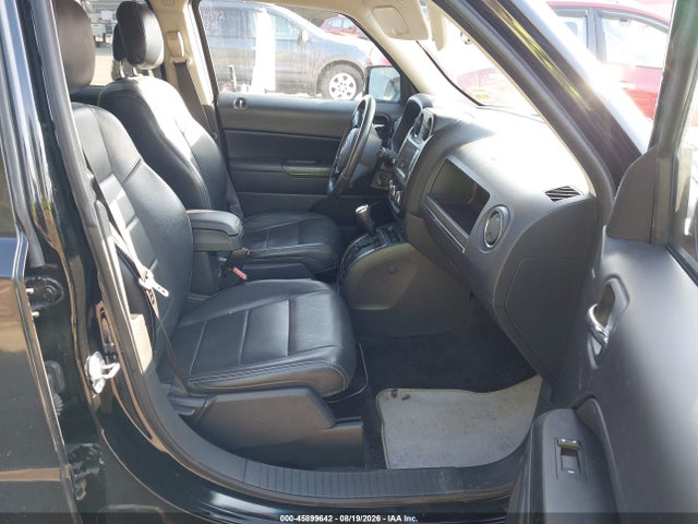45899642 :رقم المزاد ، 1C4NJRFB7HD206338 vin ، 2017 Jeep Patriot High Altitude مزاد بيع