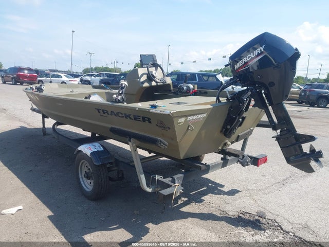 45899645 :رقم المزاد ، BUJ90601L324 vin ، 2024 Tracker 16' مزاد بيع