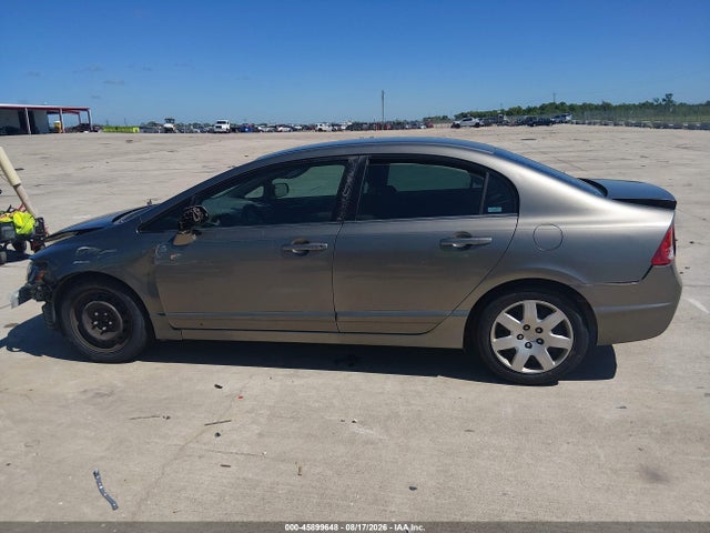 Продажа на аукционе авто 2008 Honda Civic Lx, vin: 2HGFA16538H339084, номер лота: 45899648