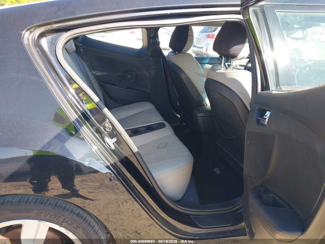 Продажа на аукционе авто 2014 Hyundai Veloster Base W/gray, vin: KMHTC6AD2EU215724, номер лота: 45899693