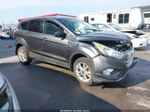 45899729 :رقم المزاد ، 1FMCU9GD7HUB10087 vin ، 2017 Ford Escape Se مزاد بيع