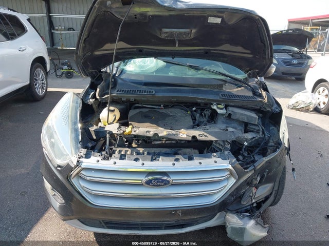 45899729 :رقم المزاد ، 1FMCU9GD7HUB10087 vin ، 2017 Ford Escape Se مزاد بيع
