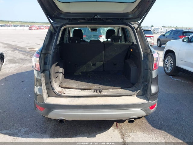 45899729 :رقم المزاد ، 1FMCU9GD7HUB10087 vin ، 2017 Ford Escape Se مزاد بيع