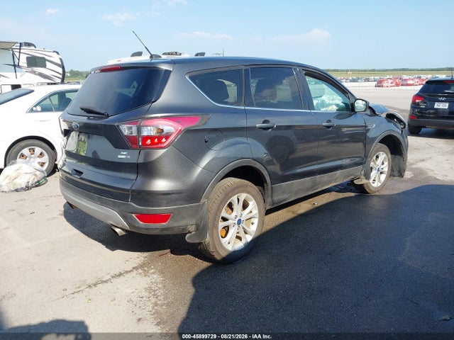 45899729 :رقم المزاد ، 1FMCU9GD7HUB10087 vin ، 2017 Ford Escape Se مزاد بيع