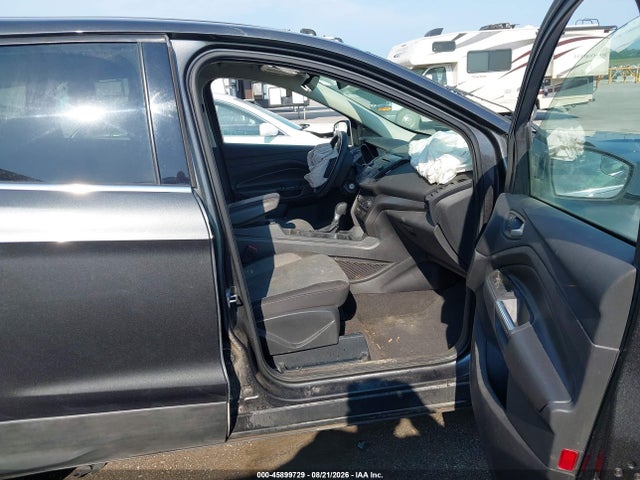 45899729 :رقم المزاد ، 1FMCU9GD7HUB10087 vin ، 2017 Ford Escape Se مزاد بيع