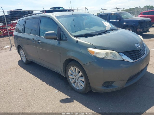 2013 Toyota Sienna Le 7 Passenger მანქანა იყიდება აუქციონზე, vin: 5TDJK3DC2DS054732, აუქციონის ნომერი: 45899741