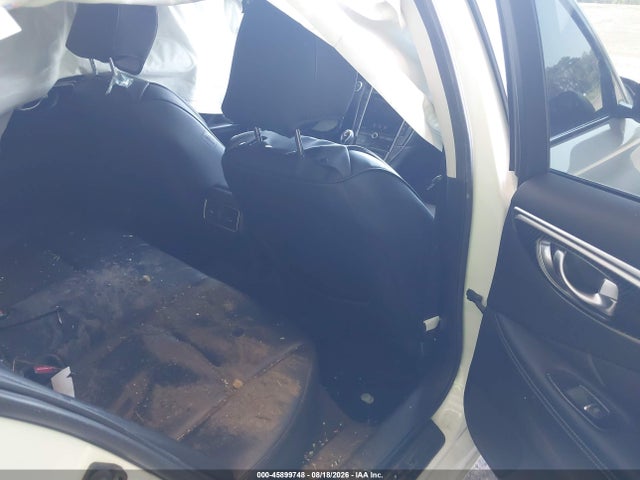 45899748 :رقم المزاد ، JN1EV7BP1MM704140 vin ، 2021 Infiniti Q50 Luxe مزاد بيع