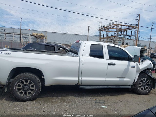 45899754 :رقم المزاد ، 5TFCY5F15FX018304 vin ، 2015 Toyota Tundra Sr 5.7l V8 مزاد بيع