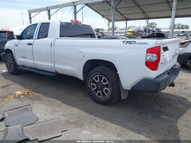 45899754 :رقم المزاد ، 5TFCY5F15FX018304 vin ، 2015 Toyota Tundra Sr 5.7l V8 مزاد بيع