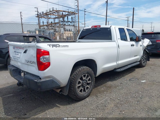 45899754 :رقم المزاد ، 5TFCY5F15FX018304 vin ، 2015 Toyota Tundra Sr 5.7l V8 مزاد بيع