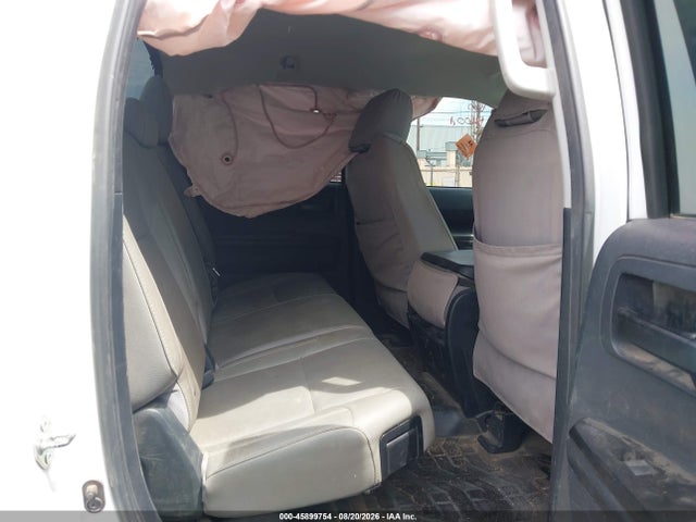 45899754 :رقم المزاد ، 5TFCY5F15FX018304 vin ، 2015 Toyota Tundra Sr 5.7l V8 مزاد بيع