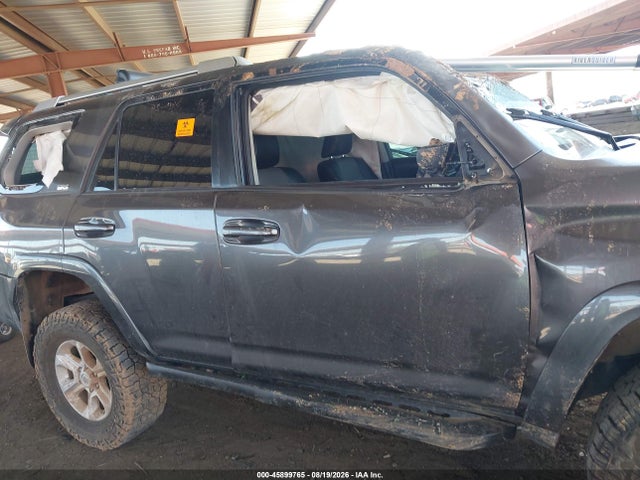 Toyota 4runner Sr5 Premium 2016 JTEBU5JR3G5305945 Image 13