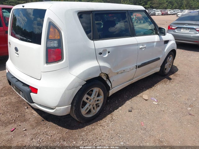 Продаж на аукціоні авто 2011 Kia Soul +, vin: KNDJT2A21B7705178, номер лоту: 45899772